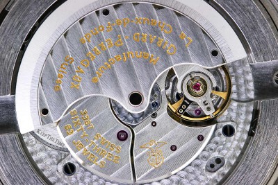 girard-cal-3387-world-timer.jpg